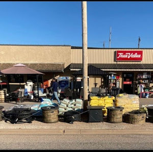 Meet your Posher, Phillip